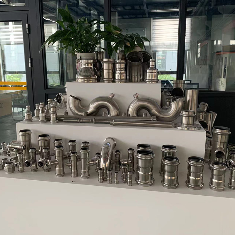 Stainless steel Equal Coupling